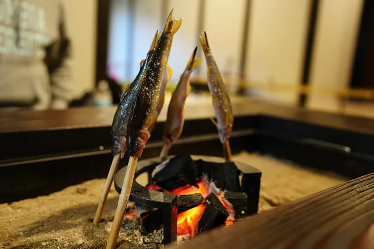 二代目田舎AWAY囲炉裏